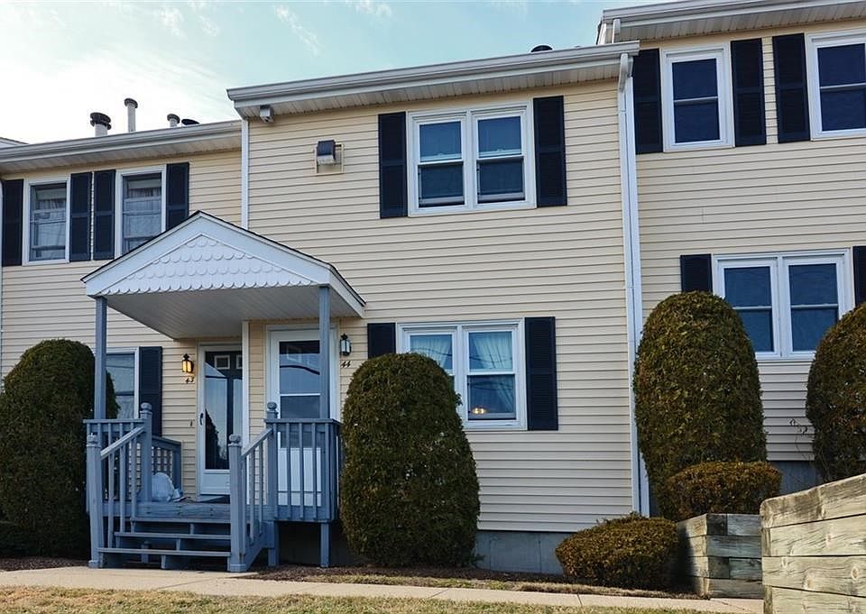 1st image of 47 Morgan Ave APT 44