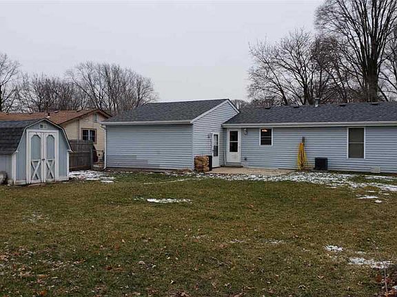 2nd image of 132 Wilson Ave