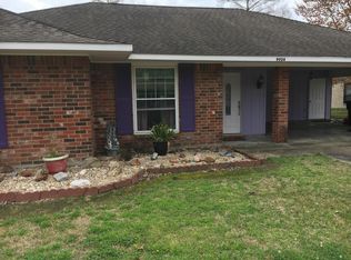 9924 Buttercup Dr, Baton Rouge, LA 70809