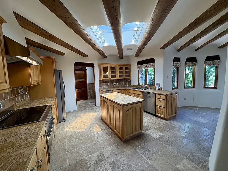 1306 Lejano Ln — Photo 51
