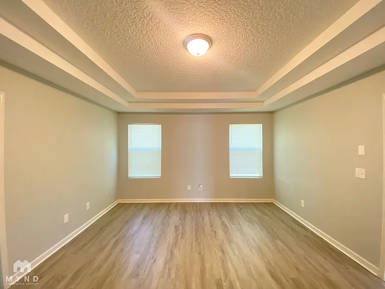 11053 Campus Heights Ln — Photo 5