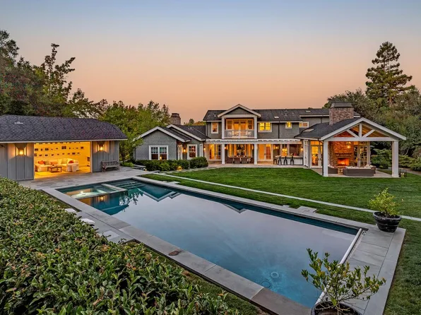 26900 Beatrice Ln, Los Altos Hills, CA 94022