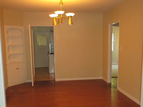 5th image of 1001 Lincoln Ave