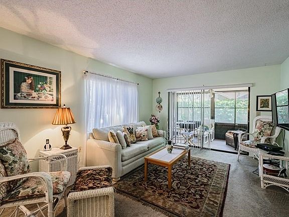 Welcoming living/great room