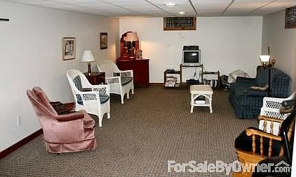 basement with full bath & fire place : Great for family gatherings, teens rec area, and relaxing in 