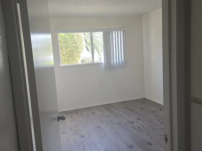 57 N Ann St #301 — Photo 1