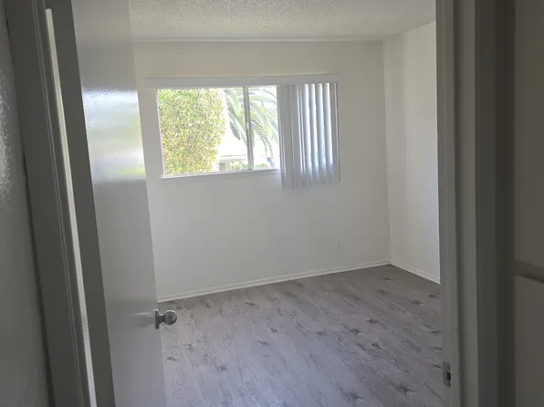57 N Ann St APT 103, Ventura, CA 93001