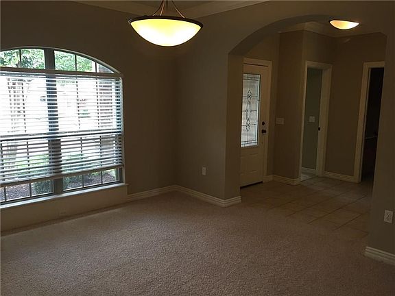 5th image of 4213 N Meadow View Dr