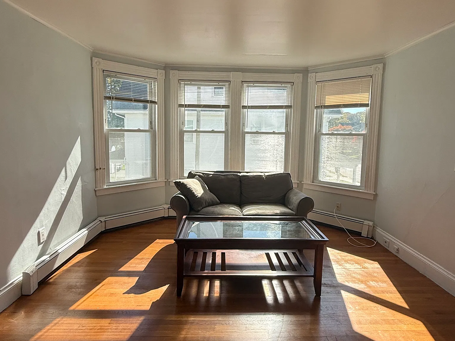 2 bed, 800 sqft, $1,800 — Photo 3
