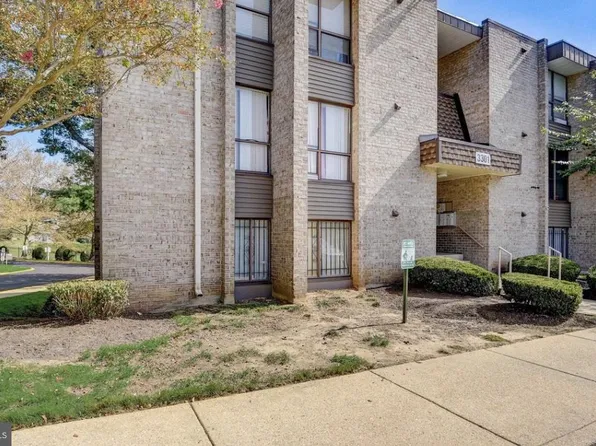 3301 Huntley Square Dr APT B2, Temple Hills, MD 20748
