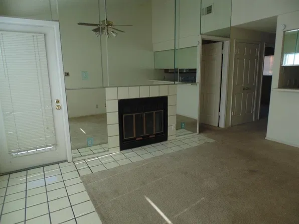 807 W 25th St APT 315, Austin, TX 78705