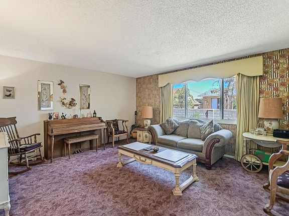 5th image of 10405 Arvilla Ave NE