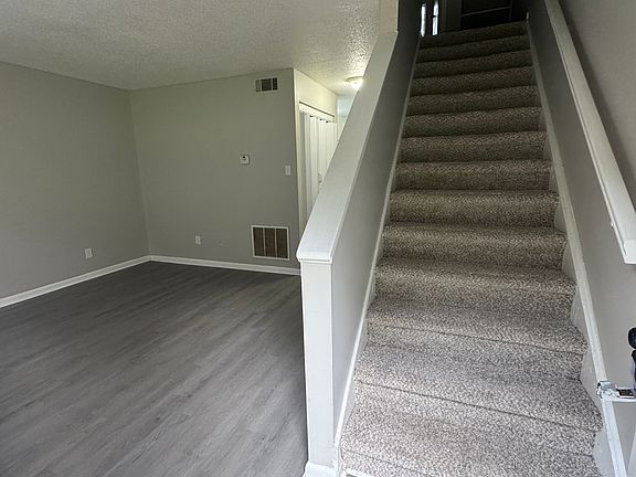 4th image of 802 British Woods Dr SW #3