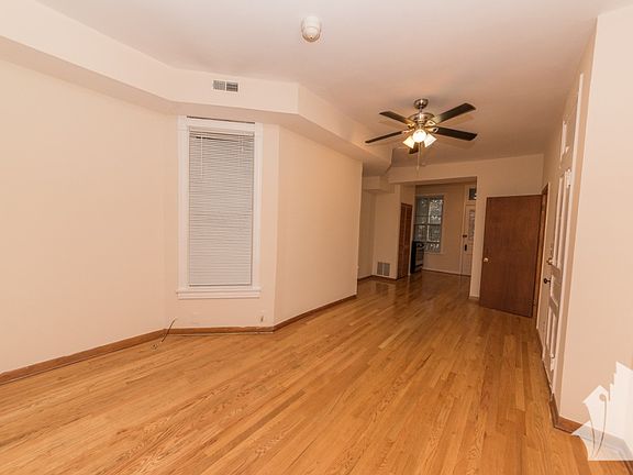 4th image of 1208 W Wrightwood Ave APT 2B