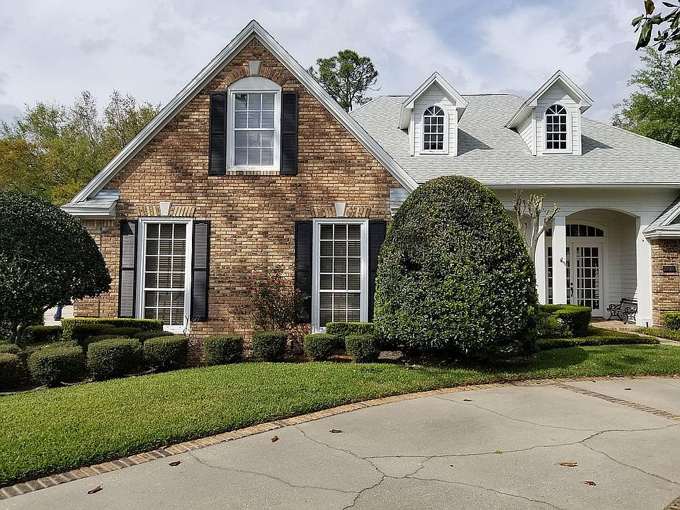 1st image of 2876 Old Castle Dr