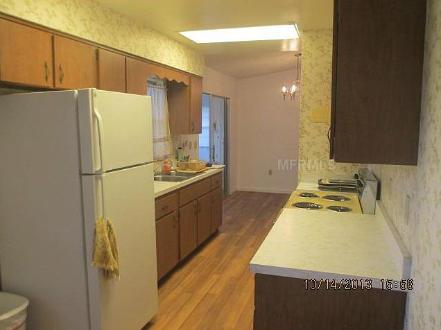 1st image of 12427 Blue Heron Way