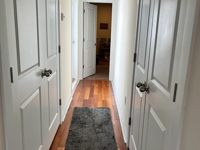 1829 Vineyard St #2 — Photo 3