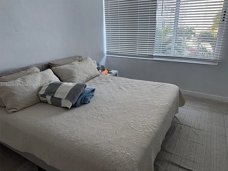 1200 West Ave #202 — Photo 41