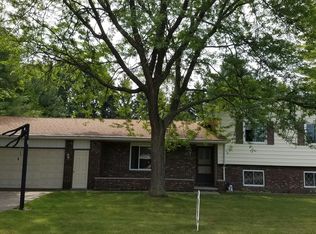 4615 Buckingham Dr, Port Huron, MI 48060