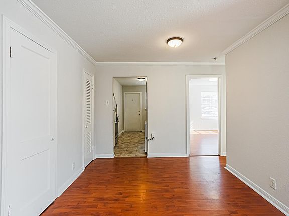 5th image of 1923 McDuffie St APT 2