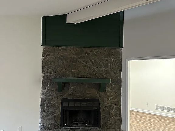 2nd image of 4106 Hawthorne Cir SE #A1