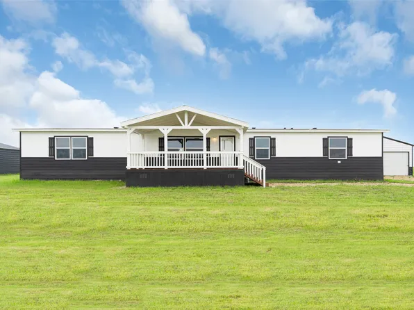 2999 County Road 4307, Greenville, TX 75401