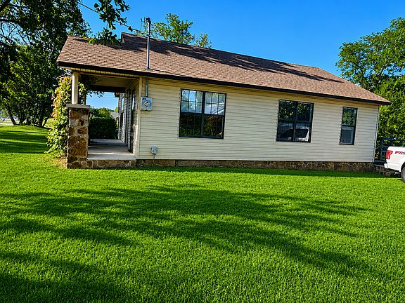 2nd image of 2328 Oliver Springs Rd