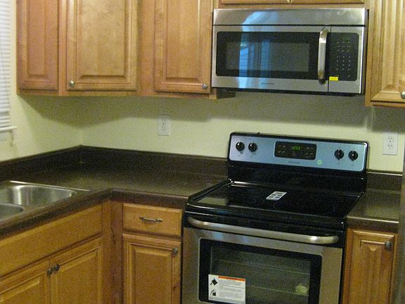 5th image of 4101 Tattershall Ct