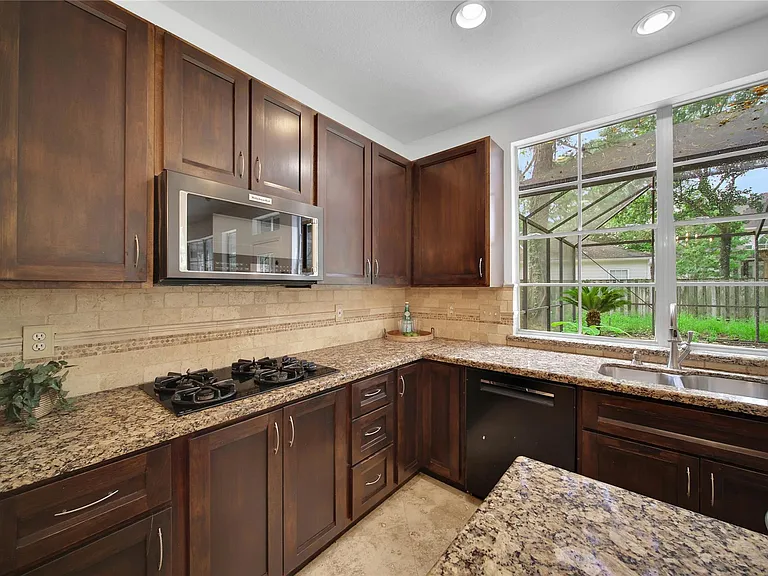 7 Churchdale Pl — Photo 17