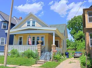 612 E Lincoln Ave, Milwaukee, WI 53207