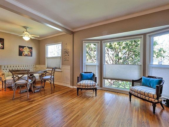 4th image of 10804 Flaxton St