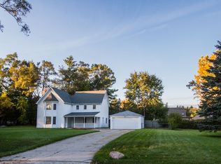 46100 Frederick St, Northville, MI 48167