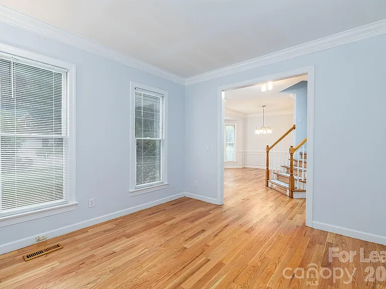 5238 Downing Creek Dr — Photo 5