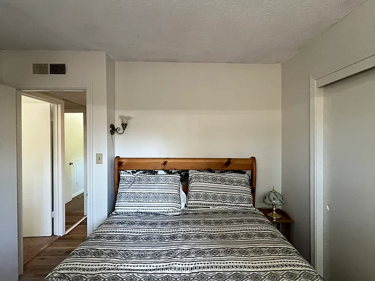 1168 Herbert Ave #C — Photo 14