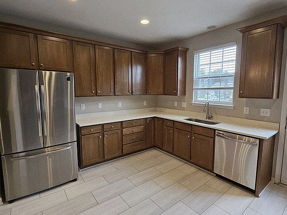 2nd image of 23117 Foxglove Way