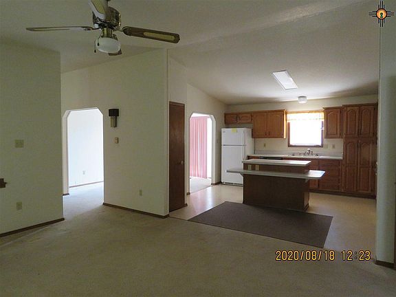 5th image of 106 Knox Dr