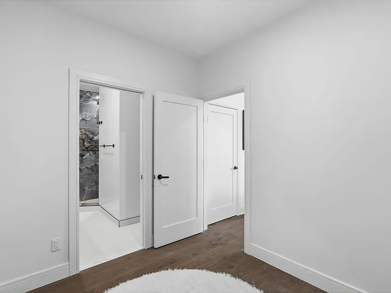 9 Minerva St #2 — Photo 17