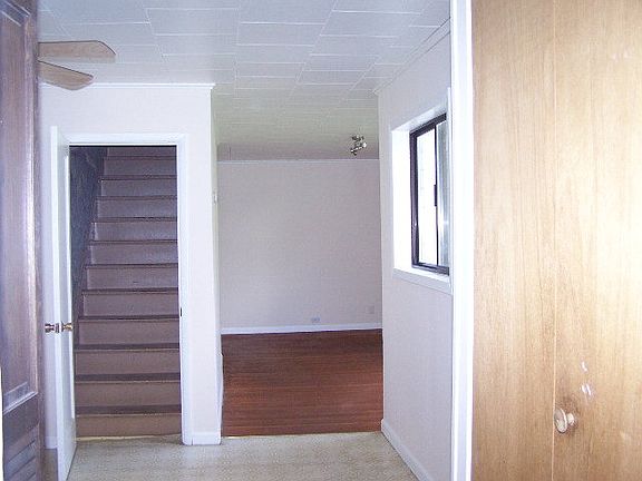 5th image of 315 E Church St