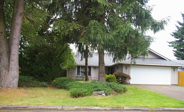1st image of 1502 SE 141st Ave
