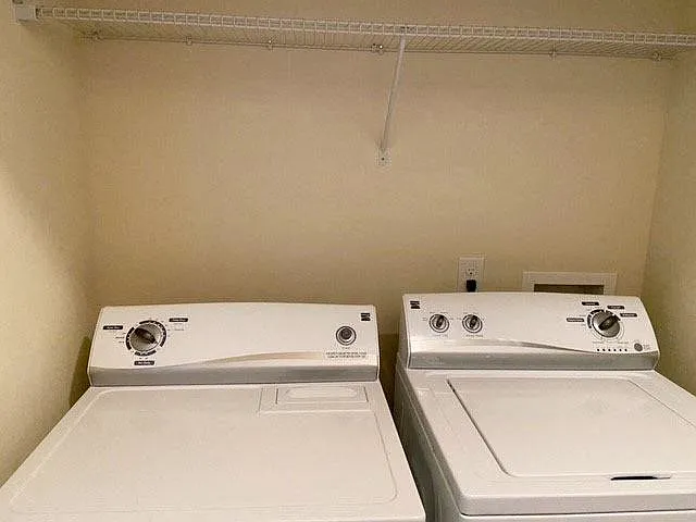 Clairmont at Hillandale — Photo 33