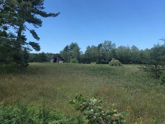 3rd image of 10925 Coates Hwy