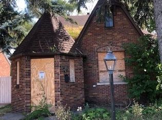 9566 Prest St, Detroit, MI 48227