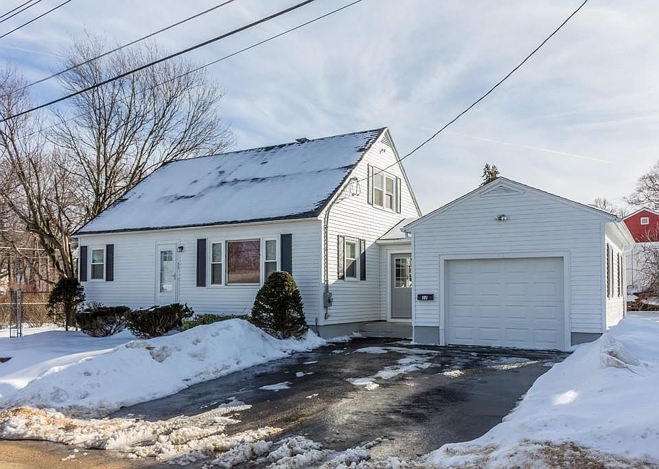 1st image of 32 Newtonville Ave