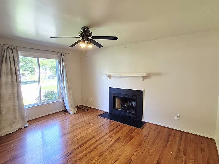 9019 Double Tree Ln — Photo 26