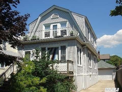1st image of 535 E Beech St