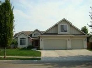 611 E Ridge Dr, Eagle, ID 83616