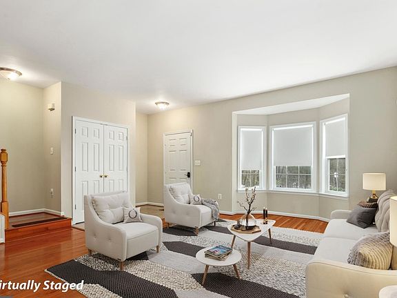 2nd image of 803 Twin Brook Ln