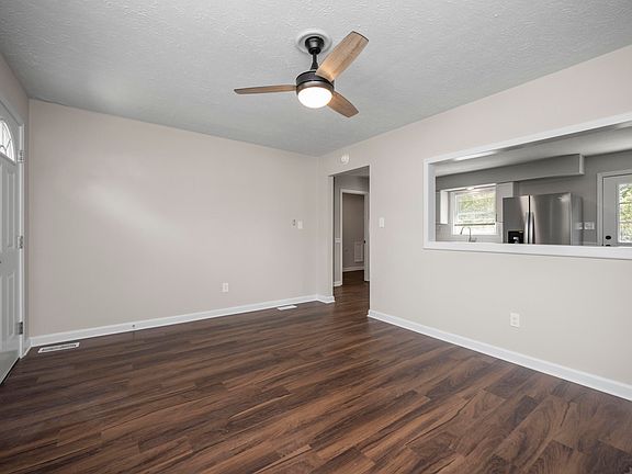 3rd image of 678 Cottonwood Dr