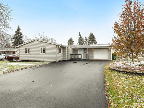 5th image of 37275 N Grandwood Dr
