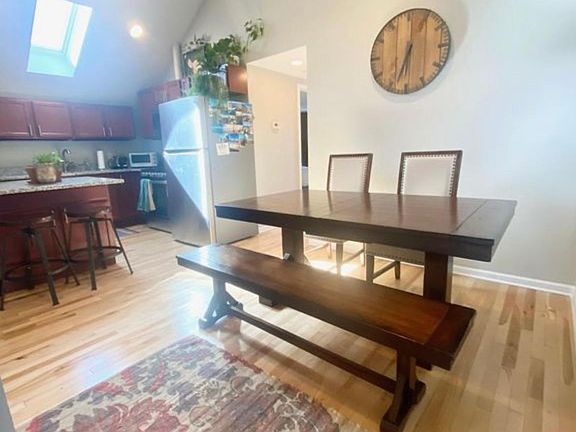 3rd image of 1630 N Cleveland Ave #2